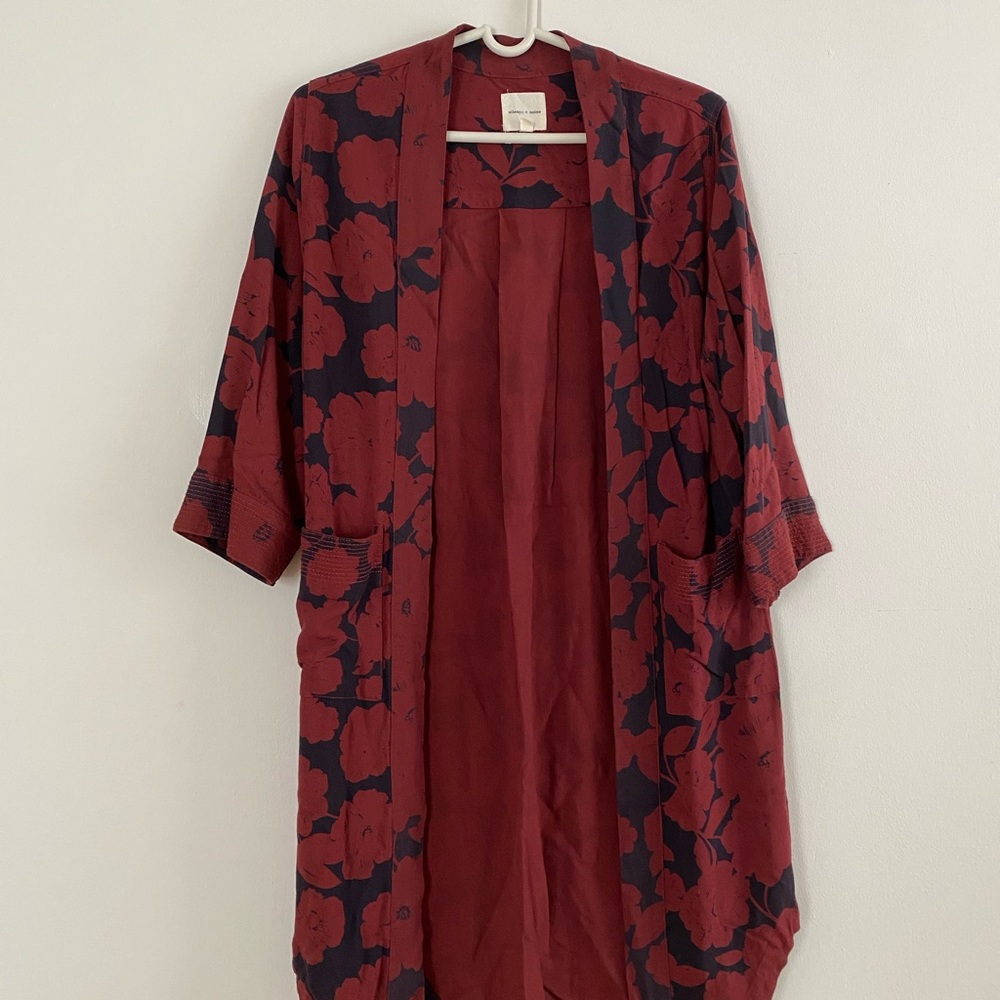 Long cape